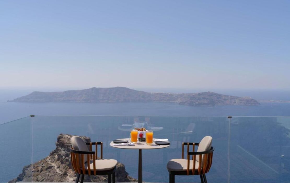 Kivotos Santorini - Preferred Hotels & Resorts