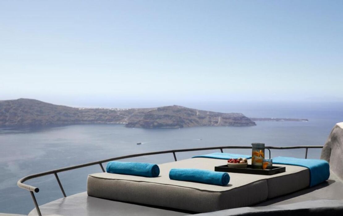 Kivotos Santorini - Preferred Hotels & Resorts