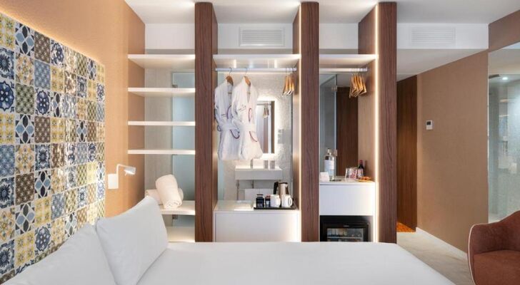 Axel Hotel Valencia - Adults Only