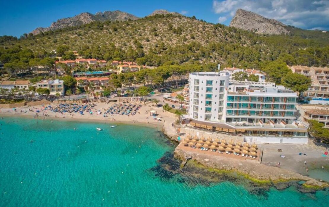 Universal Hotel Aquamarin
