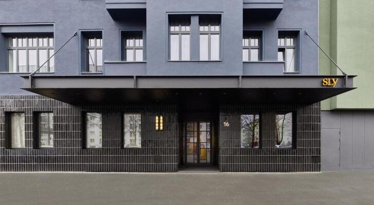 sly Berlin