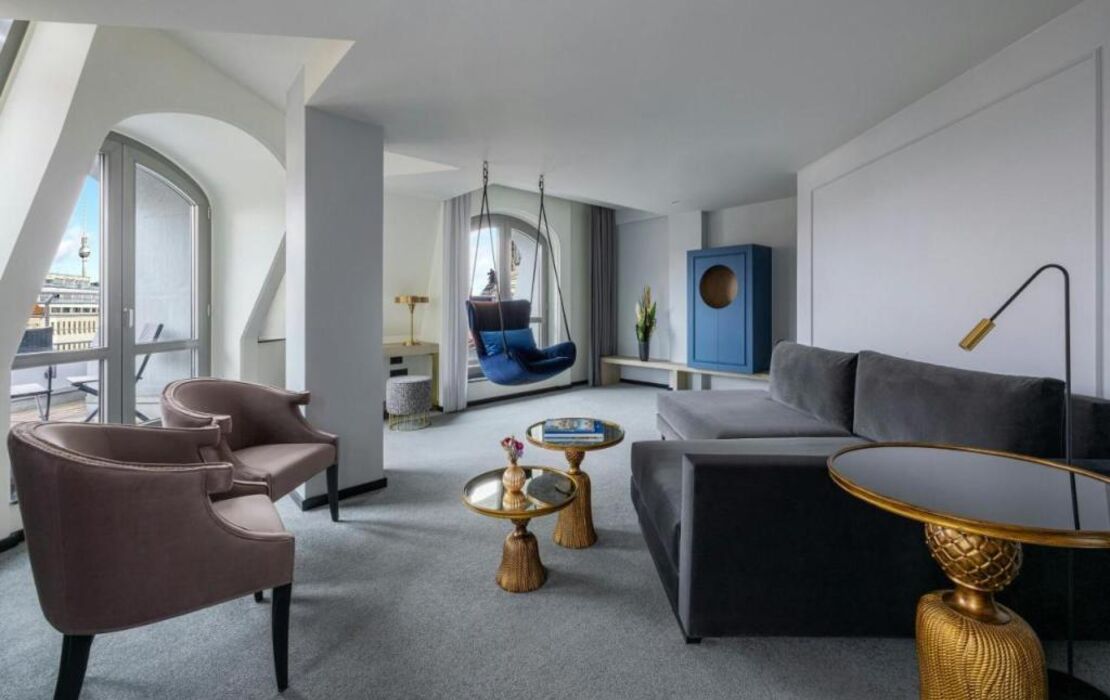 Hotel Luc, Autograph Collection