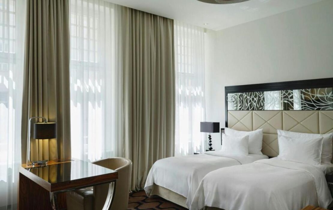 Roomers Berlin Steinplatz, Autograph Collection
