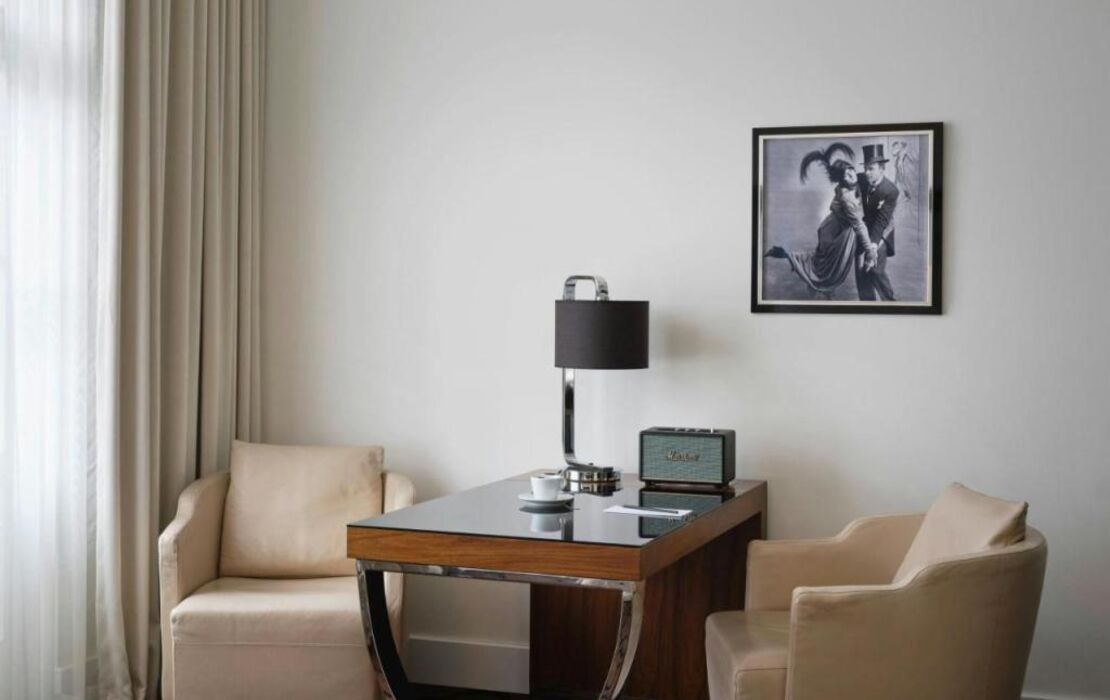 Roomers Berlin Steinplatz, Autograph Collection