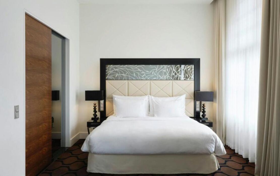 Roomers Berlin Steinplatz, Autograph Collection