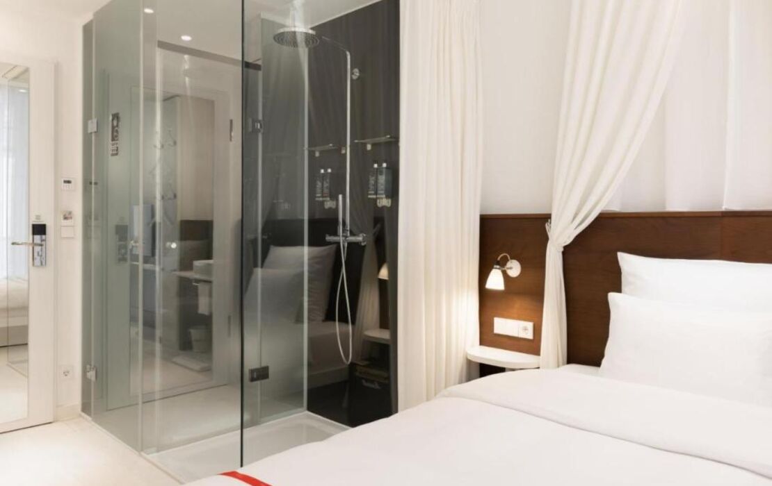 Ruby Rosi Hotel Munich