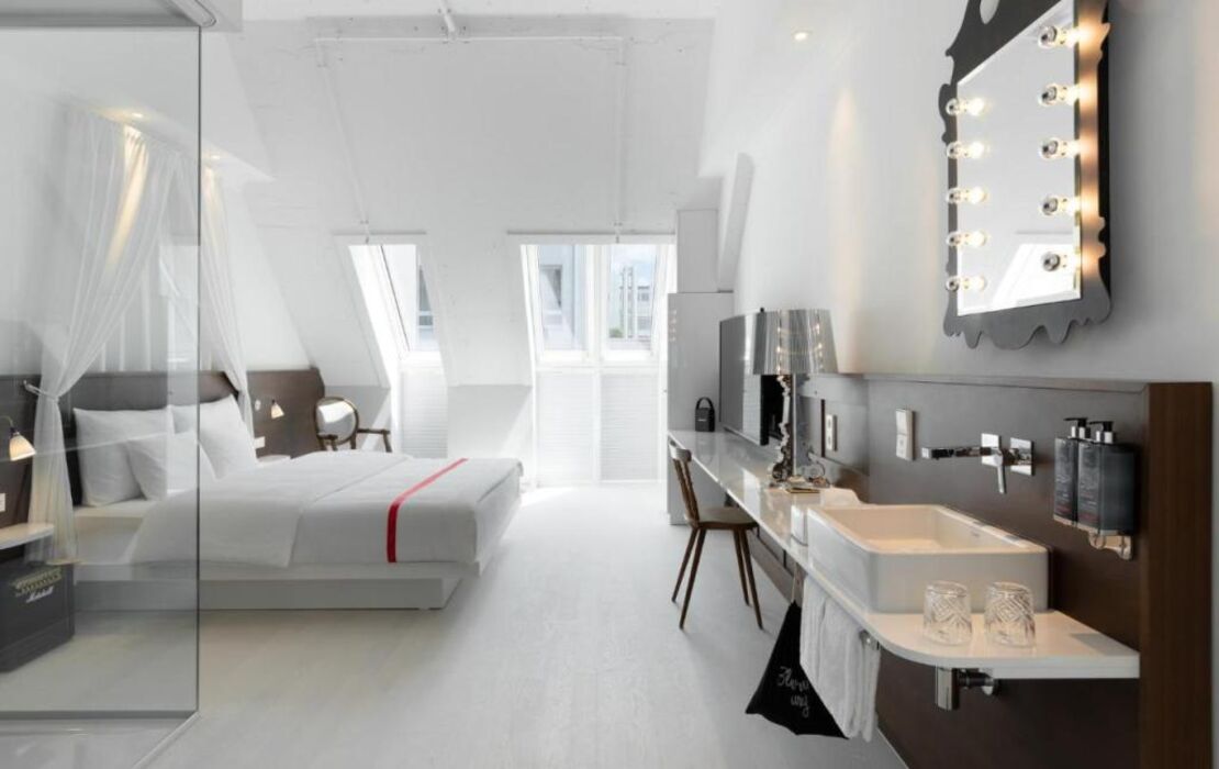 Ruby Rosi Hotel Munich