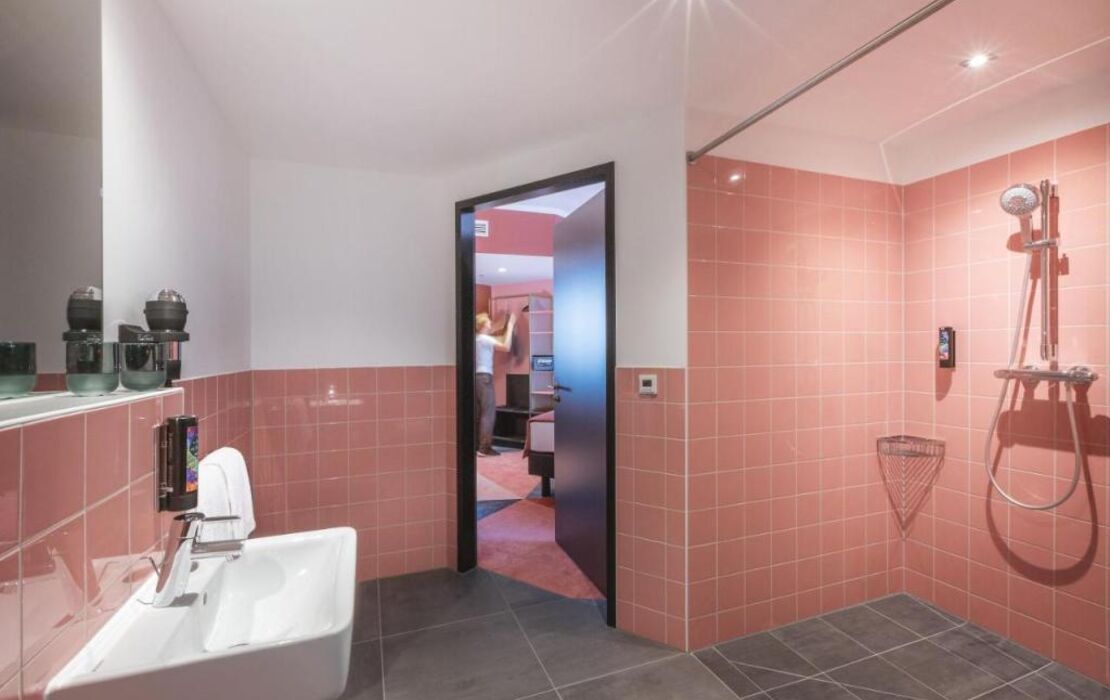 Holiday Inn - the niu, Loco Munich North by IHG