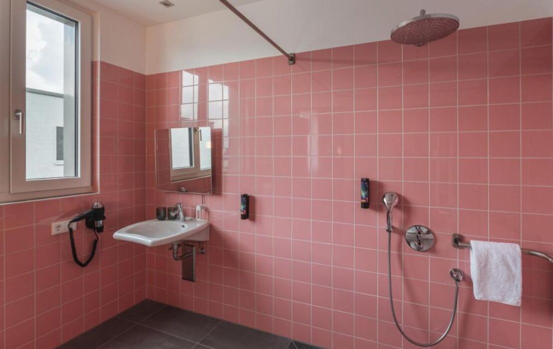 Holiday Inn - the niu, Loco Munich North by IHG