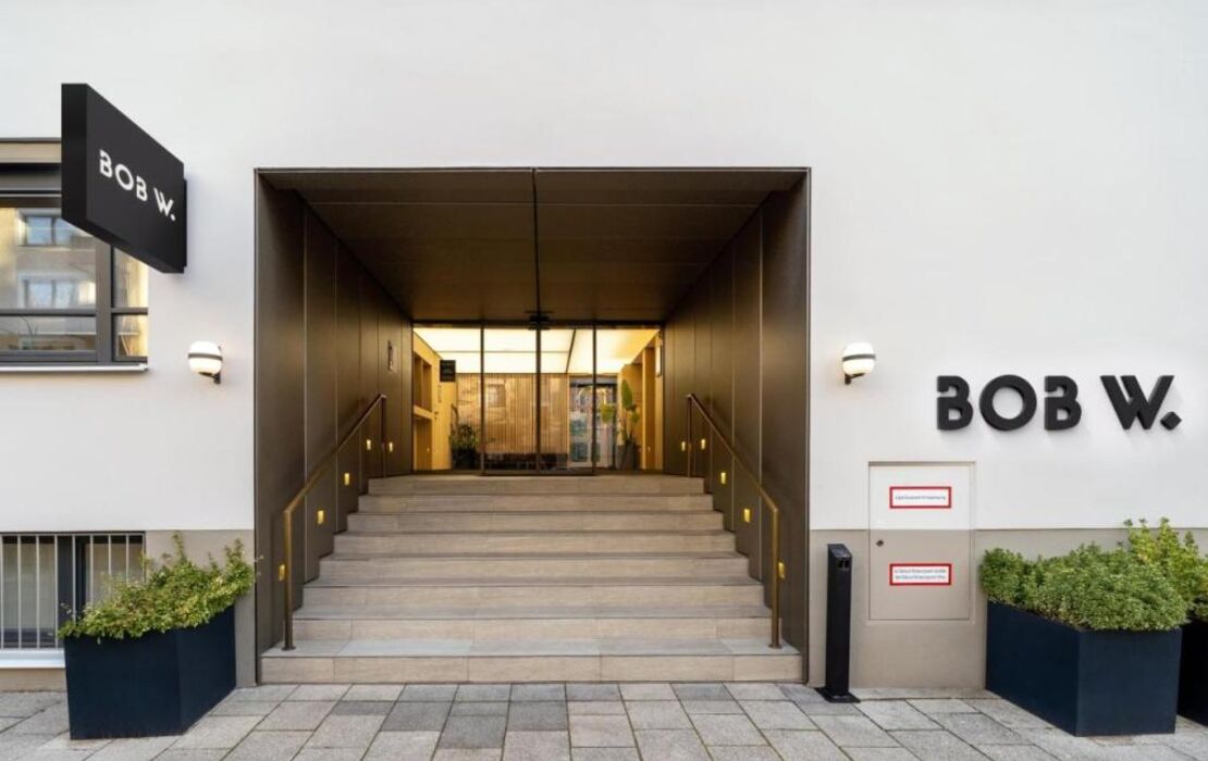 Bob W Munich Schwabing