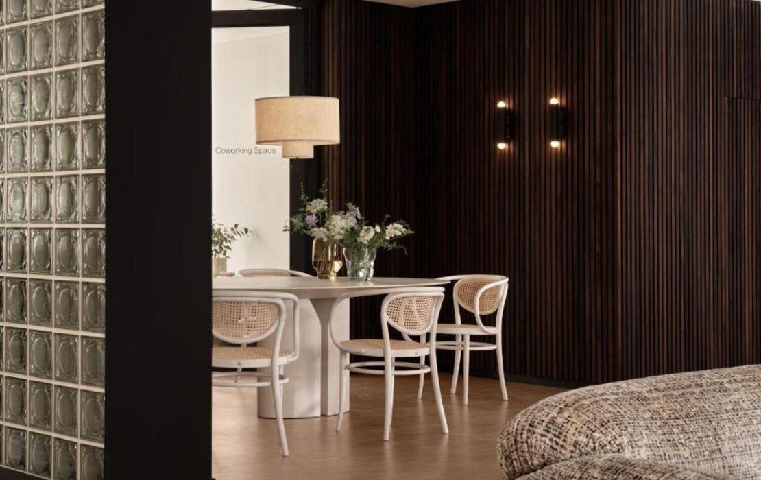 Bob W Munich Schwabing