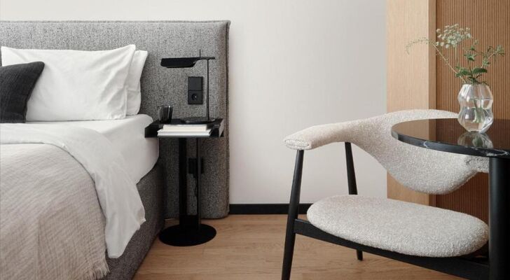 Bob W Munich Old Town