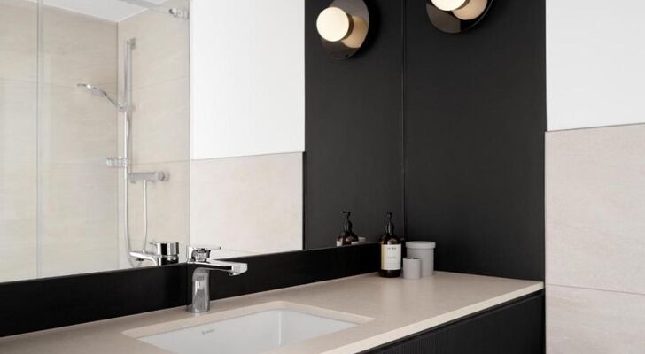 Bob W Munich Old Town