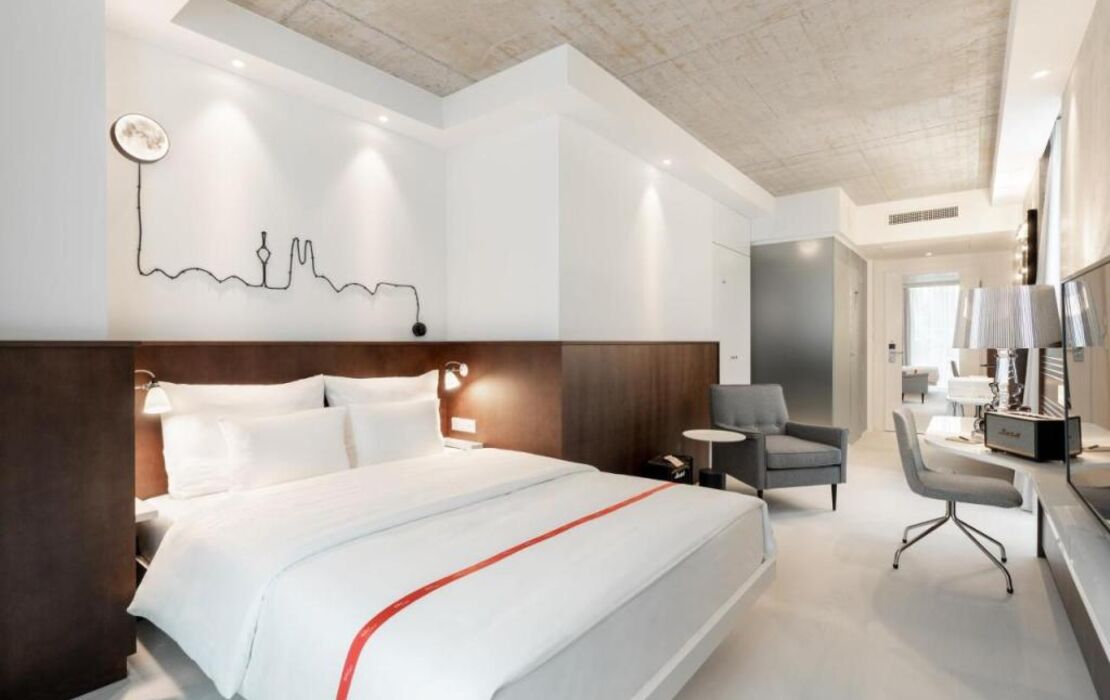 Ruby Ella Hotel Cologne