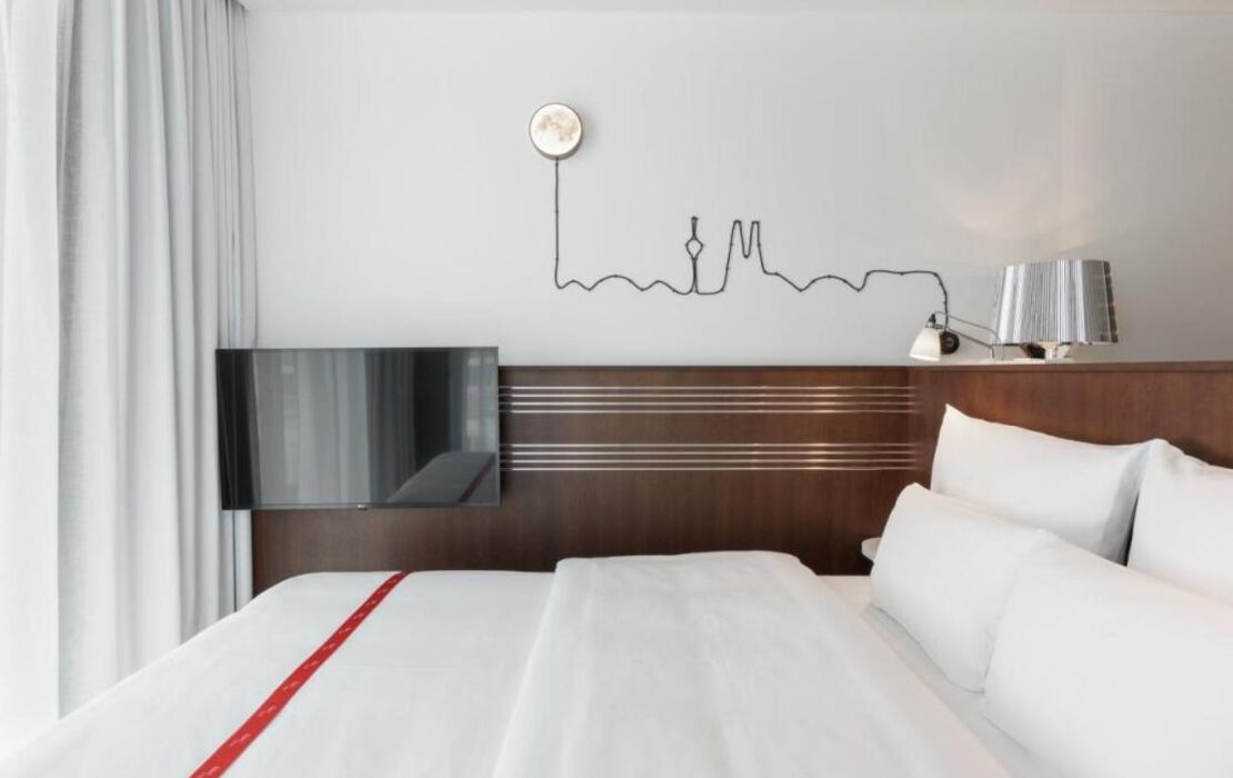Ruby Ella Hotel Cologne