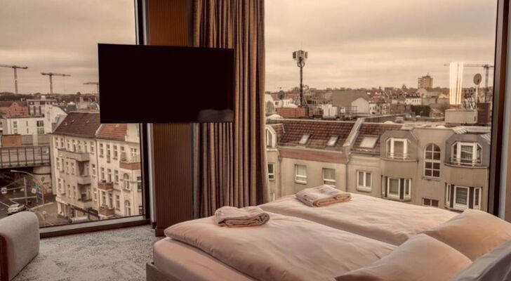 Bellman Hotel