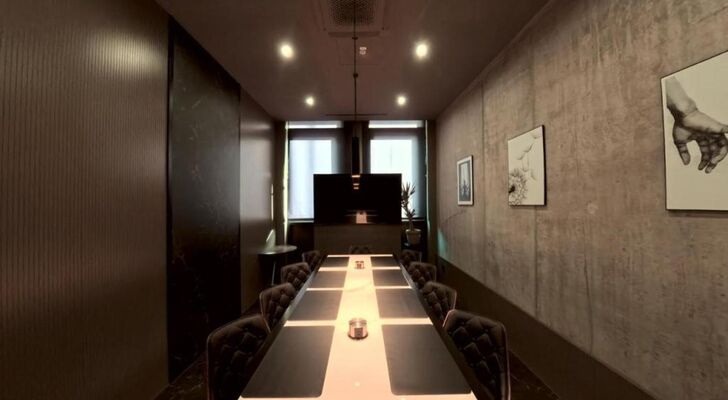 Bellman Hotel