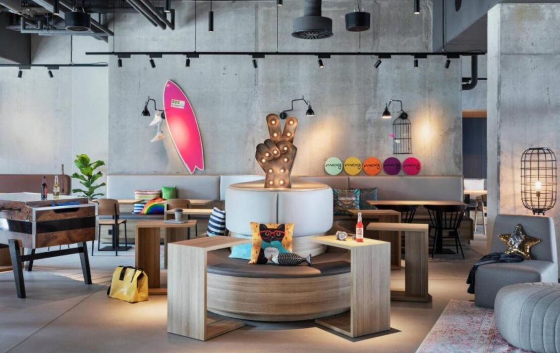 Moxy Hamburg City