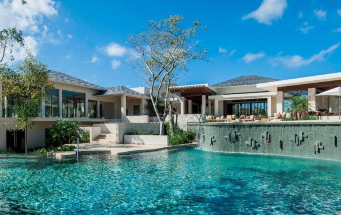 Fairmont Heritage Place Mayakoba