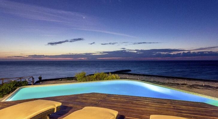 DK Luxury Ocean Front Villa - Adults Only