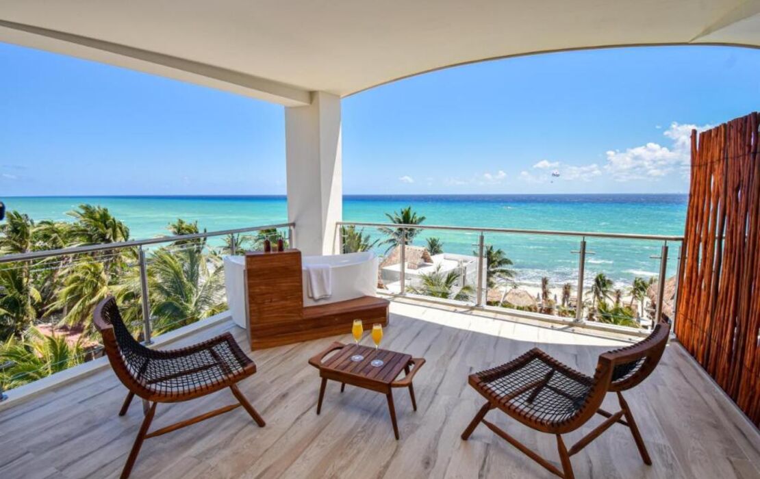 Mvngata Beach Hotel