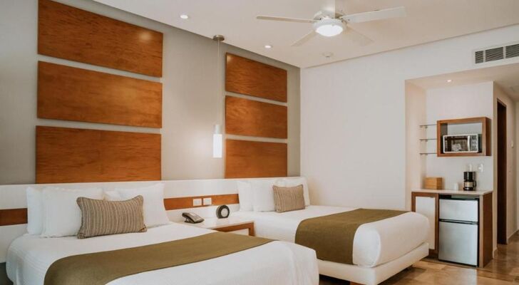 The Reef 28 Hotel & Spa - Luxury Adults Only - All Suites - With Optional All Inclusive