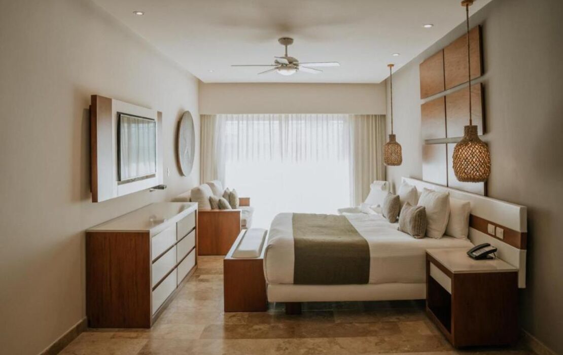 The Reef 28 Hotel & Spa - Luxury Adults Only - All Suites - With Optional All Inclusive