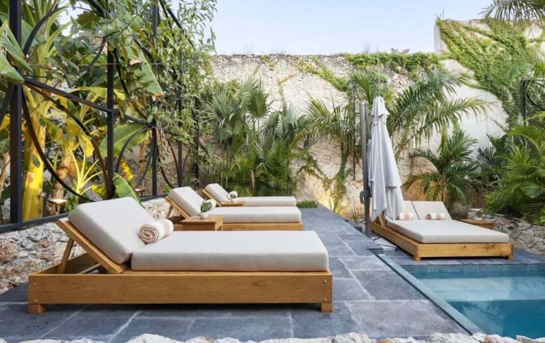 Ontico Urban Design Hotel