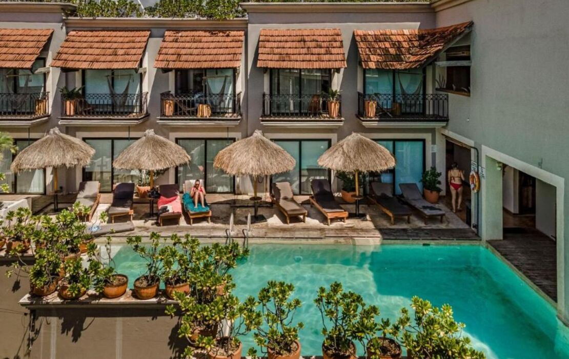 Caribbean Paradise Hotel & Spa - 5th Avenue
