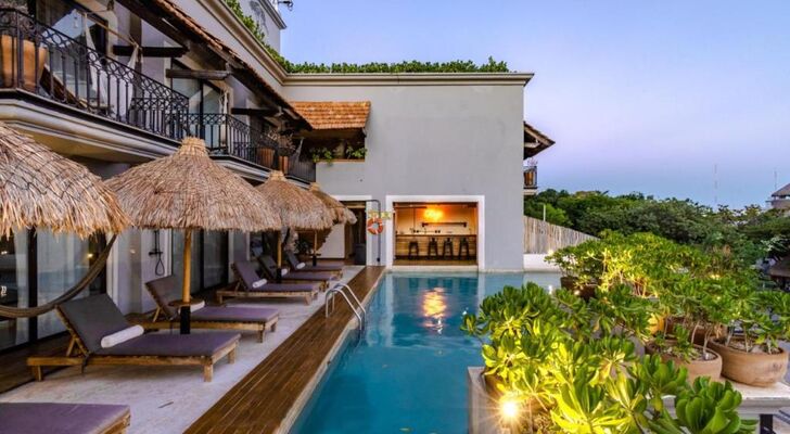 Caribbean Paradise Hotel & Spa - 5th Avenue