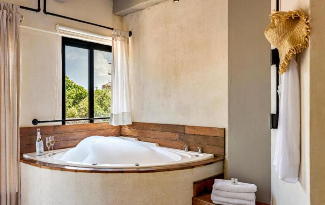 Caribbean Paradise Hotel & Spa - 5th Avenue