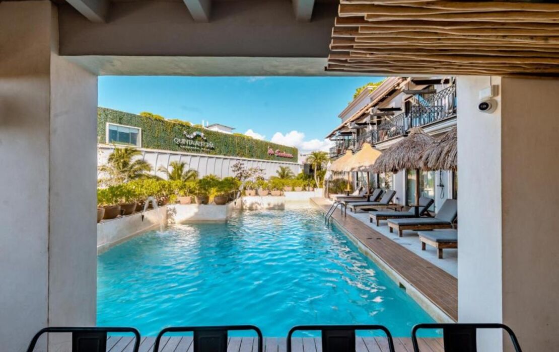Caribbean Paradise Hotel & Spa - 5th Avenue