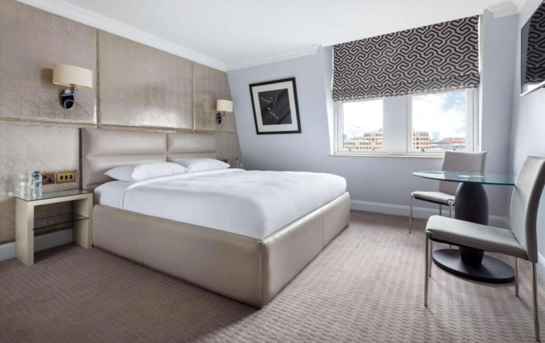 Radisson Blu Hotel, London Mercer Street
