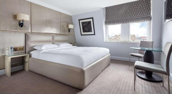 Radisson Blu Hotel, London Mercer Street