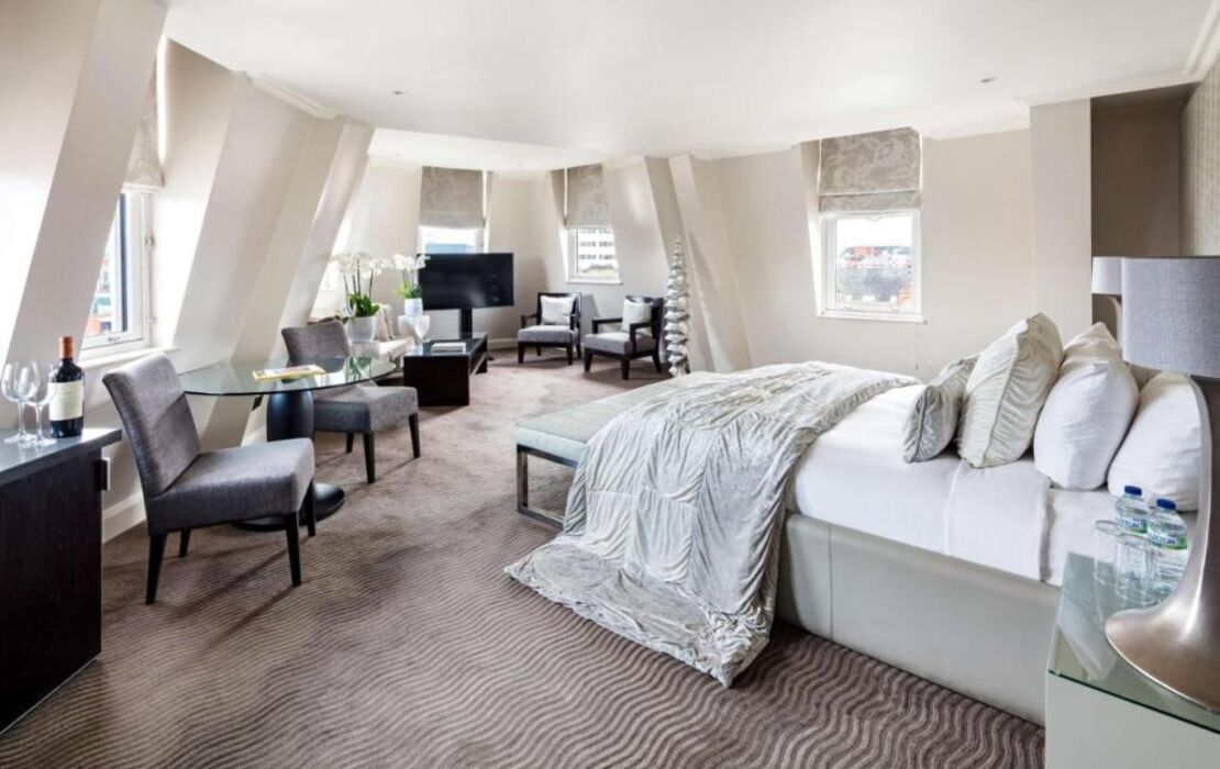 Radisson Blu Hotel, London Mercer Street