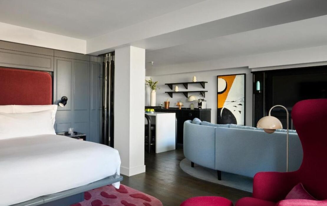 Sea Containers London