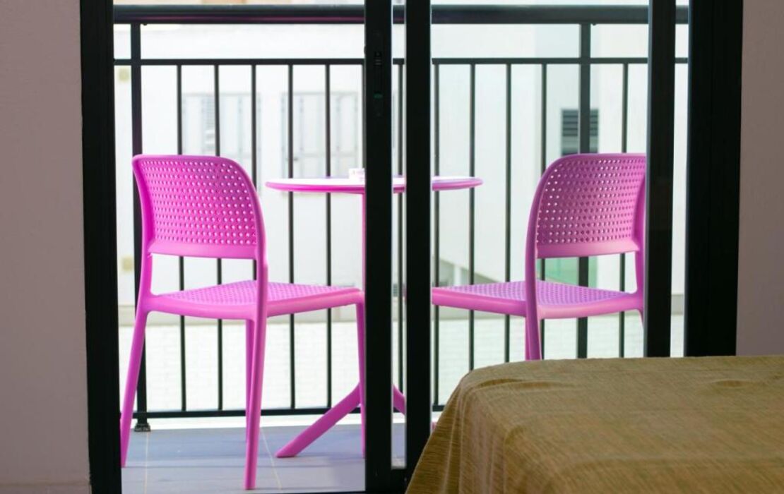 The Purple Hotel - Adults Only