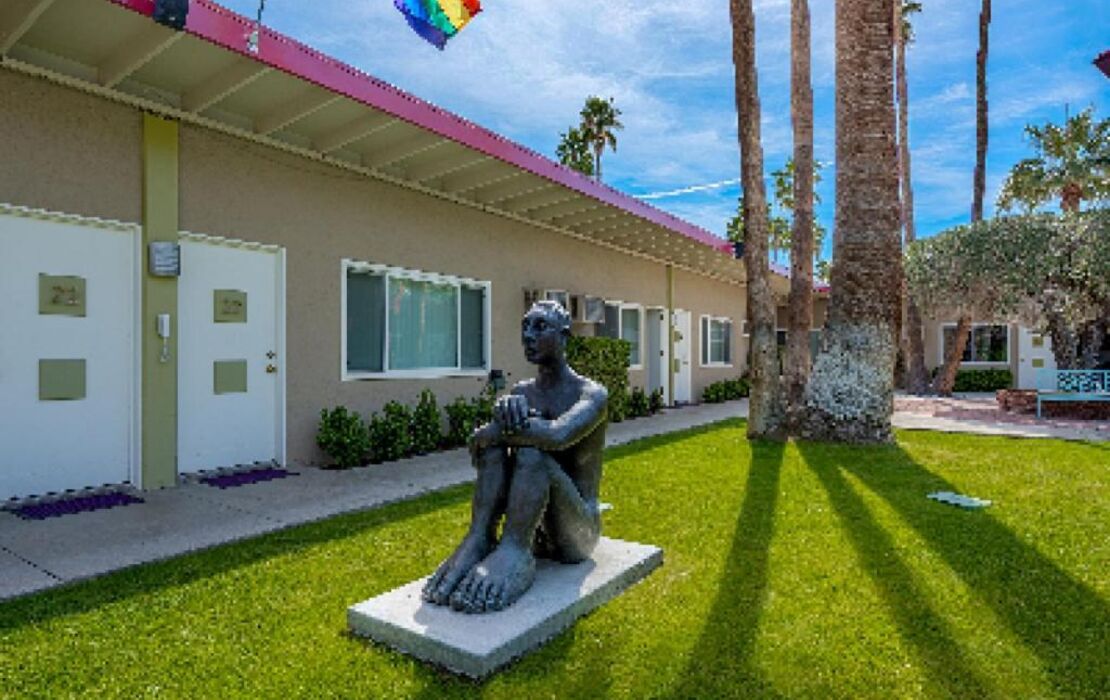 INNdulge Iconic Gay Men's Resort