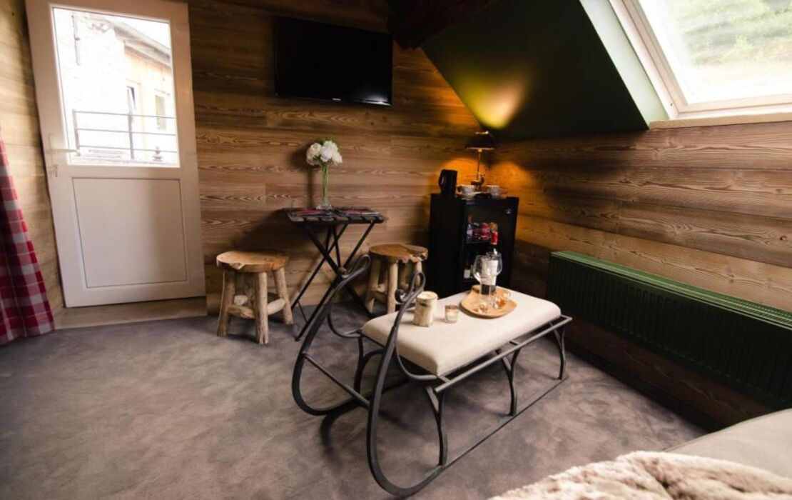 River Lodge Hotel Insolite