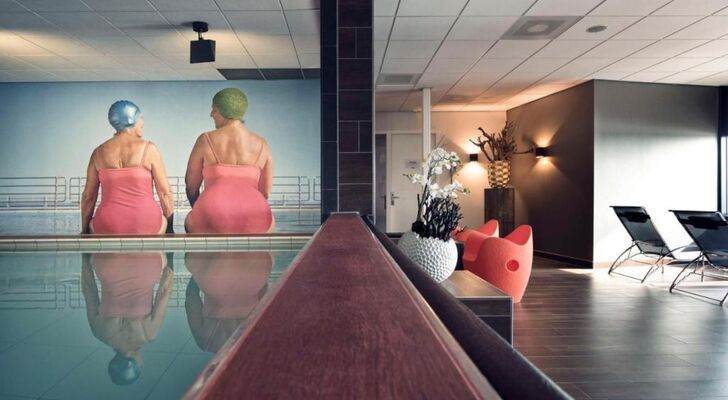 Mainport Hotel Rotterdam, Curio Collection by Hilton