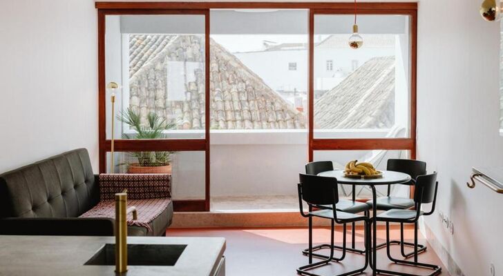 THE MODERNIST, Architecture experience