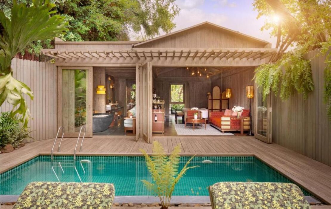 An Lam Retreats Saigon River
