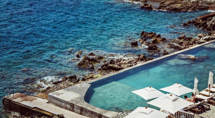 Les Roches Rouges, a Beaumier hotel
