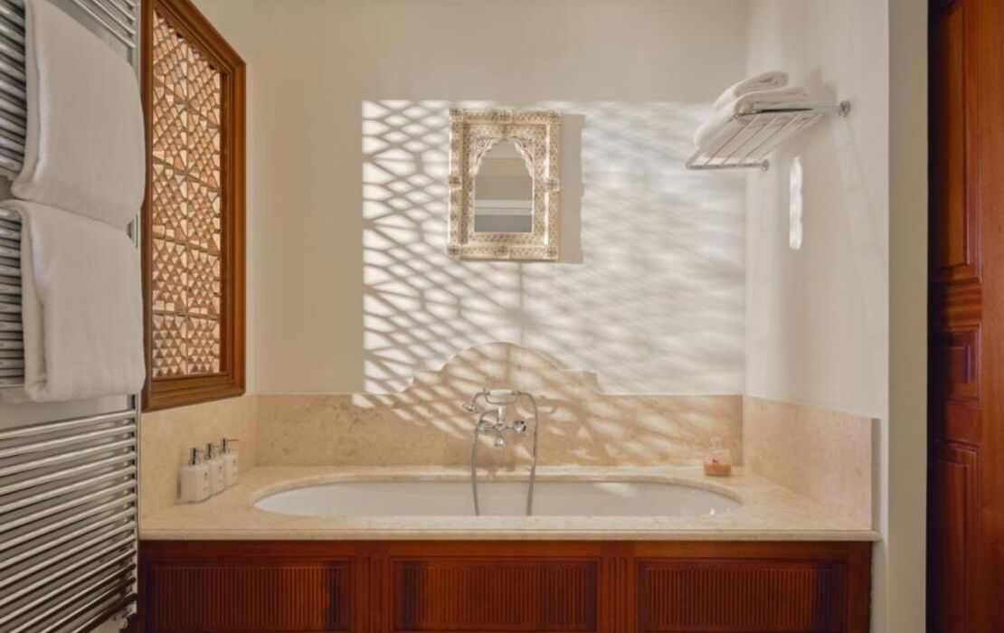 Airelles Pan Dei Palais