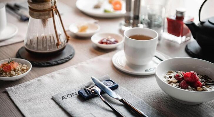 AEON Hotel - adults only Bed & Breakfast