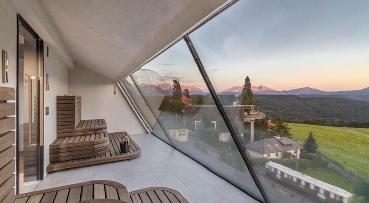 Gloriette Guesthouse Hotel & Restaurant