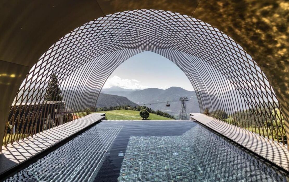 Gloriette Guesthouse Hotel & Restaurant