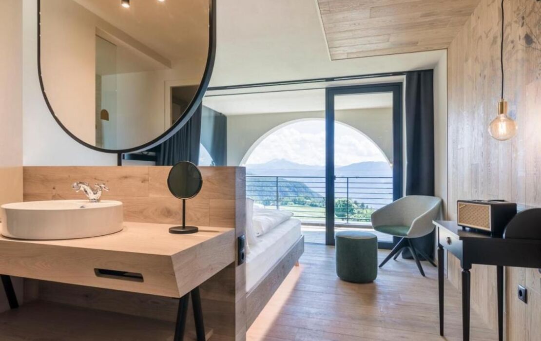 Gloriette Guesthouse Hotel & Restaurant