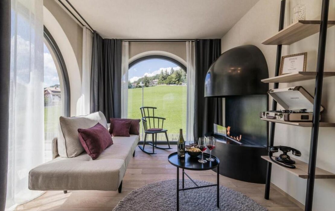 Gloriette Guesthouse Hotel & Restaurant