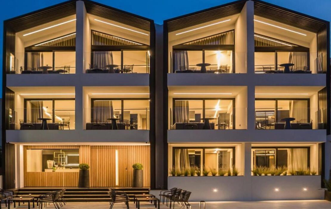 Canale Hotel & Suites